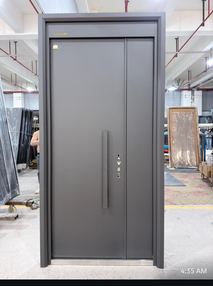Soundproof Door (Turkish)